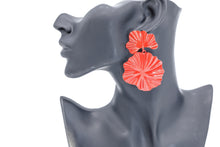 Load image into Gallery viewer, Red Polished Statement Clam Earrings
